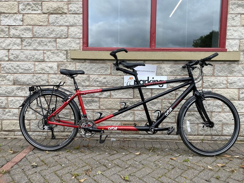 ORBIT TANDEMS Lightning Elite 700c flat bar click to zoom image